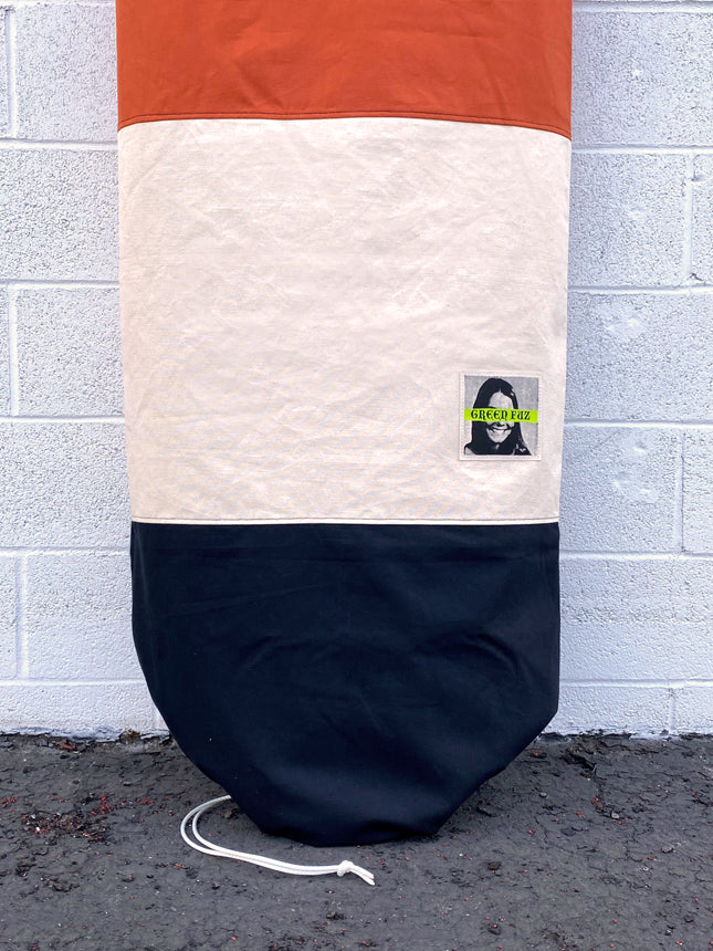 
                  
                    Green Fuz Spaceman Canvas LongBoard Bag Detail
                  
                